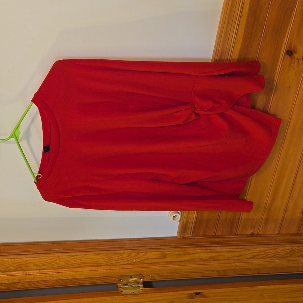 Long sleeve, twist front sweater tee